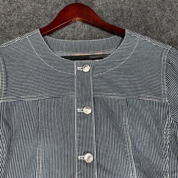 Chicos Top Womens Medium Blue Pinstripe Button Up Shacket Button Cuffs Pockets - Picture 4 of 8